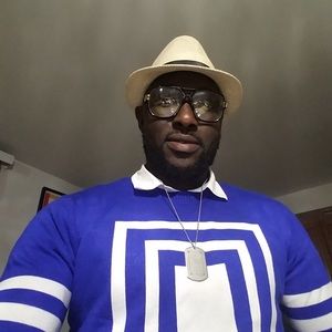 Meet your Posher, Fofee